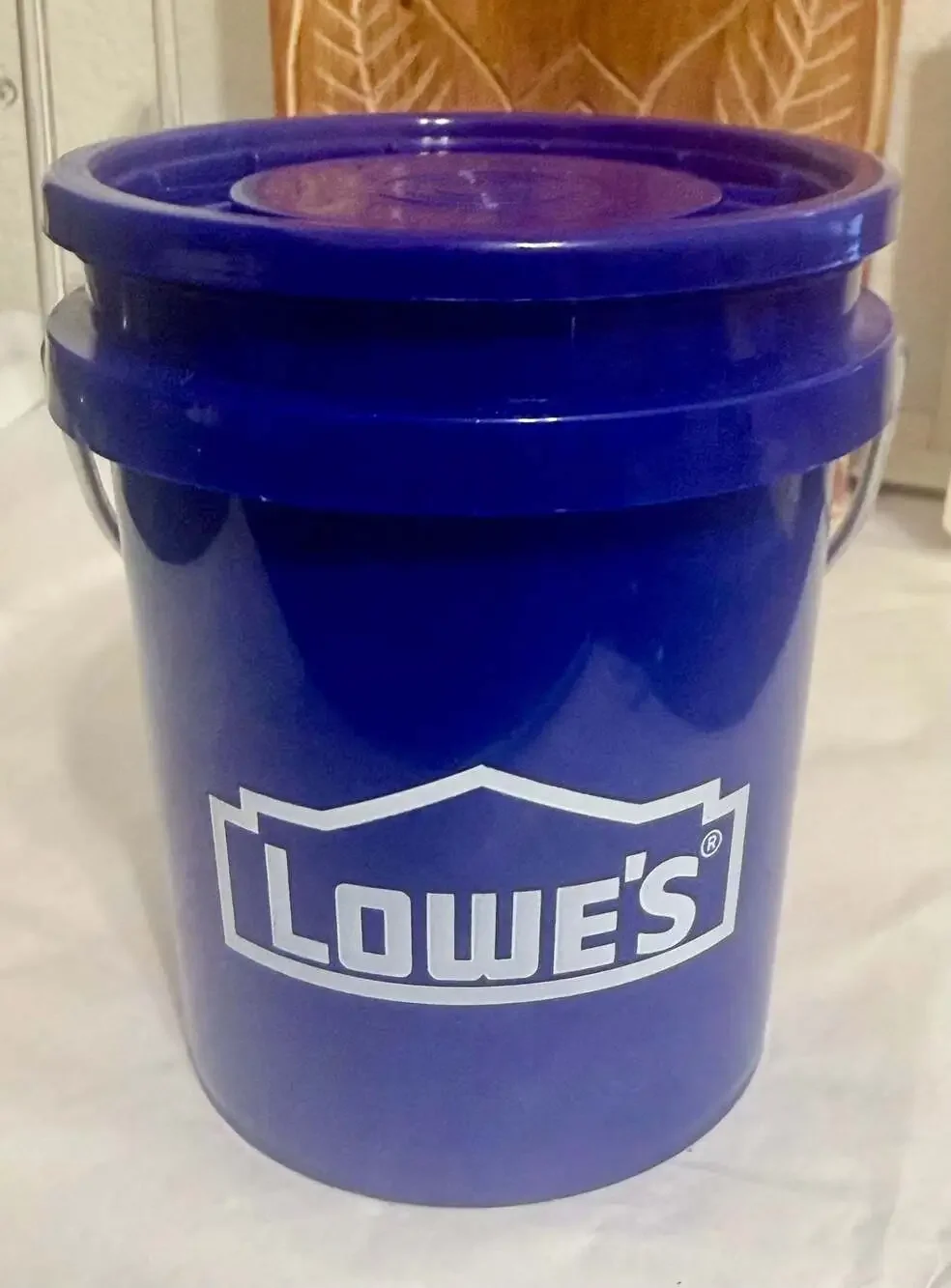 Lowe's 0.42-qt Mini Bucket with Lid Food Safe Blue